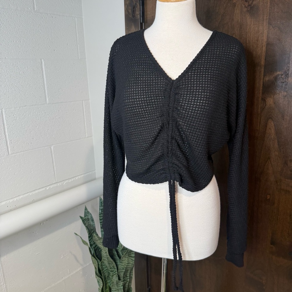 SHEIN Knit Sweaters lot of 2 green and black cropped drawstrin adjustable fronts - Picture 2 of 10